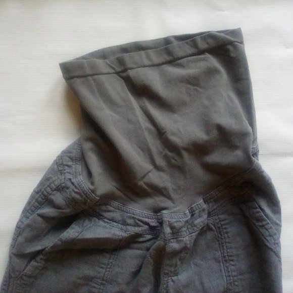 MATERNITY CAPRIS FULL PANEL BUTTON CUFFED GRAY - Picture 6 of 6